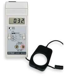 EXTECH 401025 LIGHT METER