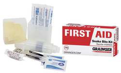 ACME UNITED 54523  SNAKE BITE KIT 9 PIECE WHITE