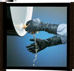 HONEYWELL B131/7 CHEMICAL RESISTANT GLOVE,13 MIL,SZ 7,PR