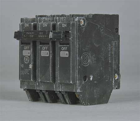 GENERAL ELECTRIC THQL32030 CIRCUIT BREAKER,30A,PLUG IN,120/240V,3P