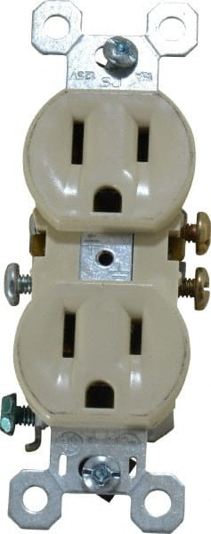 PASS & SEYMOUR 3232I 125 VAC 15A NEMA 5-15R RESIDENTIAL GRADE