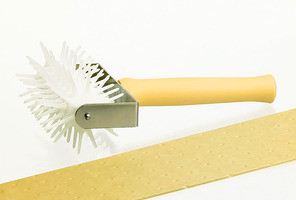 MATFER BOURGEAT 141115 DOCKER DOUGH PIC VITE ROLLER 5" POLYCARB