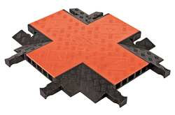 GUARD DOG GDCR5X125-O/B 4-WAY CROSS ORANGE AND BLACK 1.3 FT.