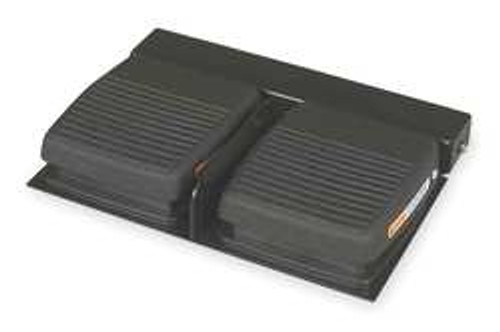 LINEMASTER TWIN 971-SMC48 GNRL PRPS FOOT SWTCH MOMENTARY ACTION