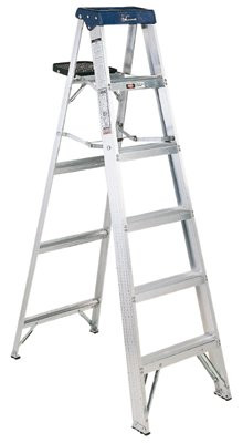 LOUISVILLE LADDER AS3004 3 STEPS, 4' HIGH, TYPE IA RATING, ALUMIN