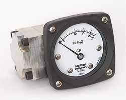 MIDWEST INSTRUMENT 142-SA-00-OO-25H D0757 PRESSURE GAUGE 0 TO 25 IN H2O