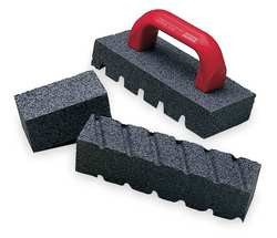 NORTON 61463687845 FLUTED RUBBING BRICK 8X2X2 IN