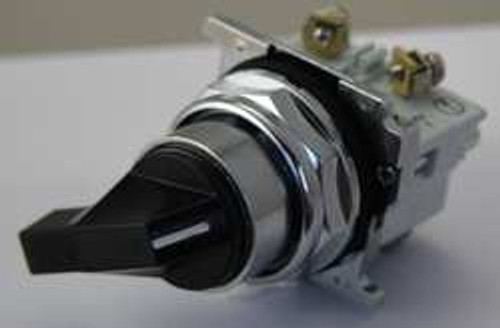 CUTLER-HAMMER 10250T20LB SELECTOR SWITCH 2 POS LEVER 30MM CUTLER-HAMMER 10250T20LB SELECTOR SWITCH 2 POS LEVER 30MM