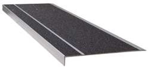 WOOSTER PRODUCTS 311BLA3 STAIR TREAD BLK EXTRUDED ALUM 3 FT W