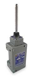SQUARE D 9007CR61KC HVY DTY LMT SWITCH TOP ACTUATOR 2NO/2NC