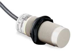 OMRON E2K-X8MY2 PROXIMITY SENSOR CAPACITIVE 18MM NC