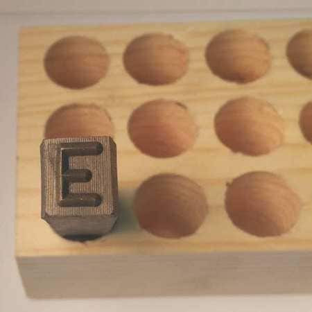 YOUNG BROS. STAMP WORKS, INC. 06271 E HAND STAMP 2-5/8 SHANK L STEEL