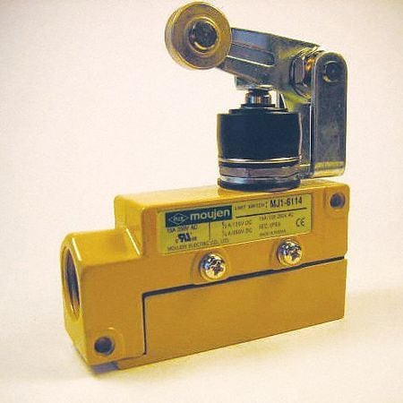 MOUJEN MJ1-6114 ENCLOSED LIMIT SWTCH STRGHT ARM WTH BOOT