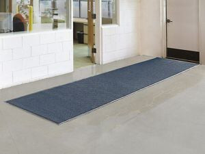 USC H-1998NB WATERHOGÂ„¢ CARPET MAT - 4 X 16', NAVY