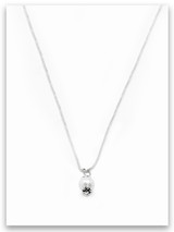 Simple Pearl Necklace