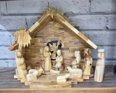 Authentic Trinational Style Nativity with Angle Cut Out Authentic Trinational Style Nativity with Angle Cut Out
