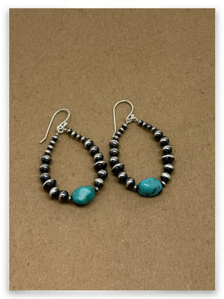 Navajo Pearls & Turquoise Earrings- Quality shows and is enjoyed. Navajo Pearls & Turquoise Earrings- Quality shows and is enjoyed.
