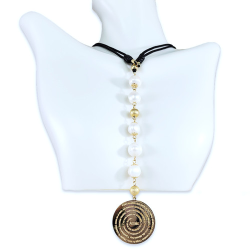 Collar con Perlas: Padre nuestro, bañado en oro