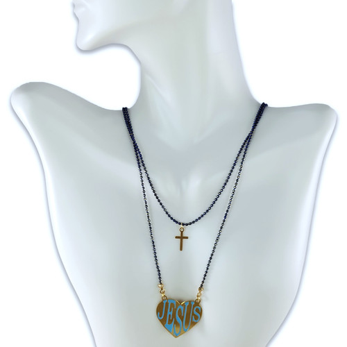 Set de 5 Collares con Cruz: Jesus, bañado en oro, colores variados