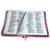 Biblia Compacta con Cierre RV1960: imit. piel rosa floral y marrón con índice