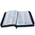 Biblia con Cierre Letra Súper Gigante 19 puntos Mediana RV1960, imit piel negro/azul/brújula con índice