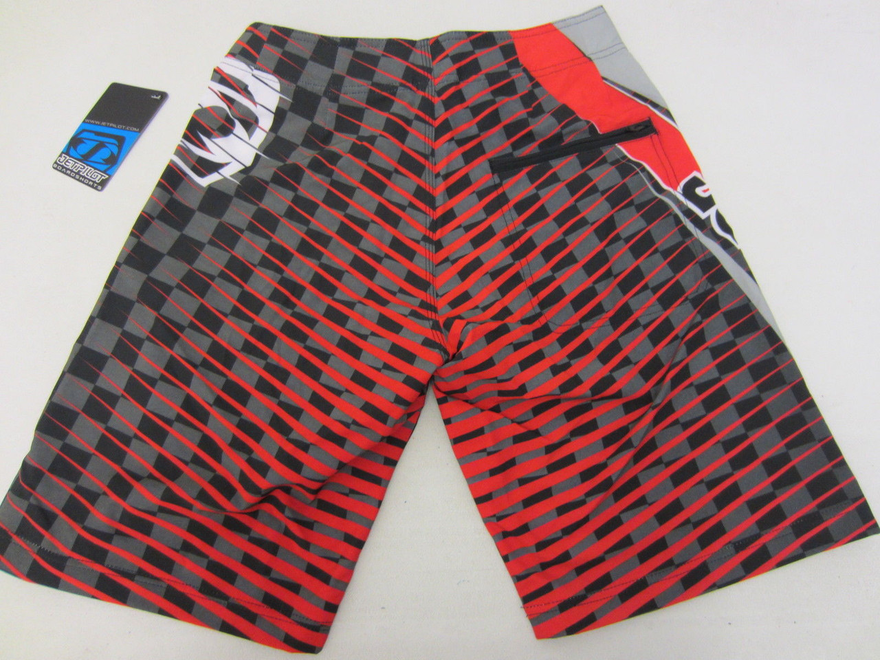 JetPilot New Mens Thrasher Boardshorts Swim Suit Trunks Red/Black Size 30