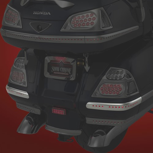 Show Chrome Accessories Martini Saddlebag Corner Light, 52-793