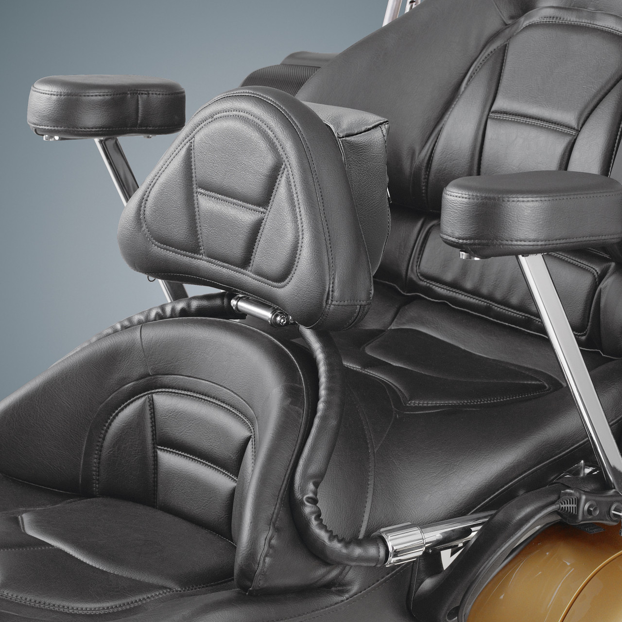 Show Chrome Accessories Driver Backrest Kit Black, 52-637