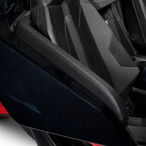 Show Chrome Accessories Armrest Pads - Slingshot, H44-1BK