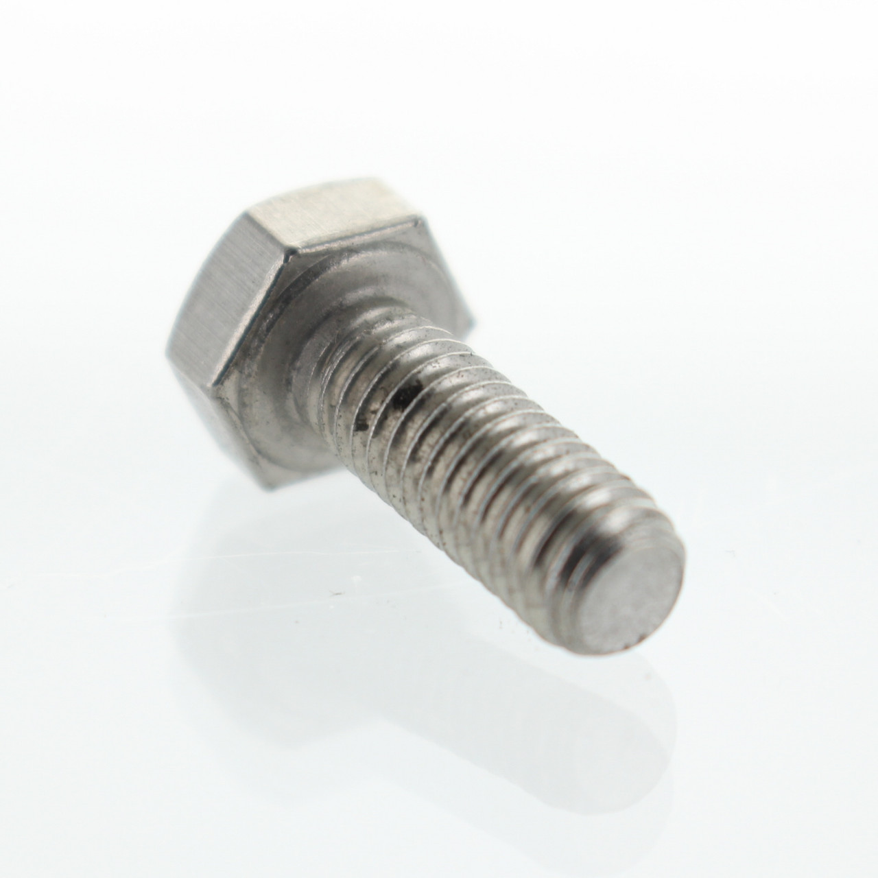 Hexagonal Screw M6 x 16