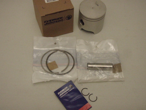 Johnson/Evinrude Loopcharged Piston,Rings,Pin,Clips Kit 5006655 OEM