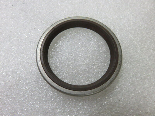 Johnson/Evinrude/OMC New OEM SEAL- CRANKCASE 0321895, 321895