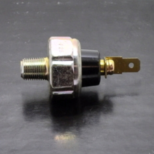 Johnson Evinrude OMC OEM Oil Pressure Switch, 0445037