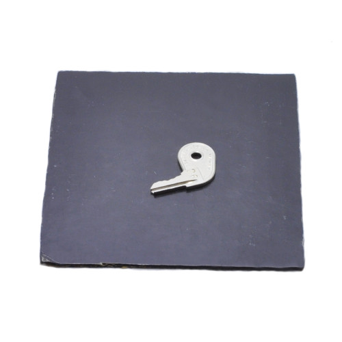 Johnson Evinrude OMC New OEM Ignition Key, 0501793