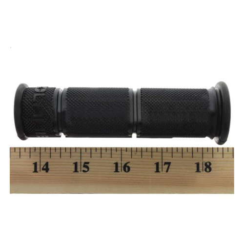 Polaris OEM Diamondized Handlebar Grips, 5413578-070x2