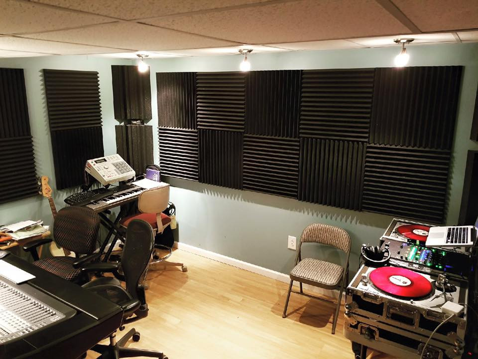 Project 2™ Roominator Kit | Auralex Acoustics