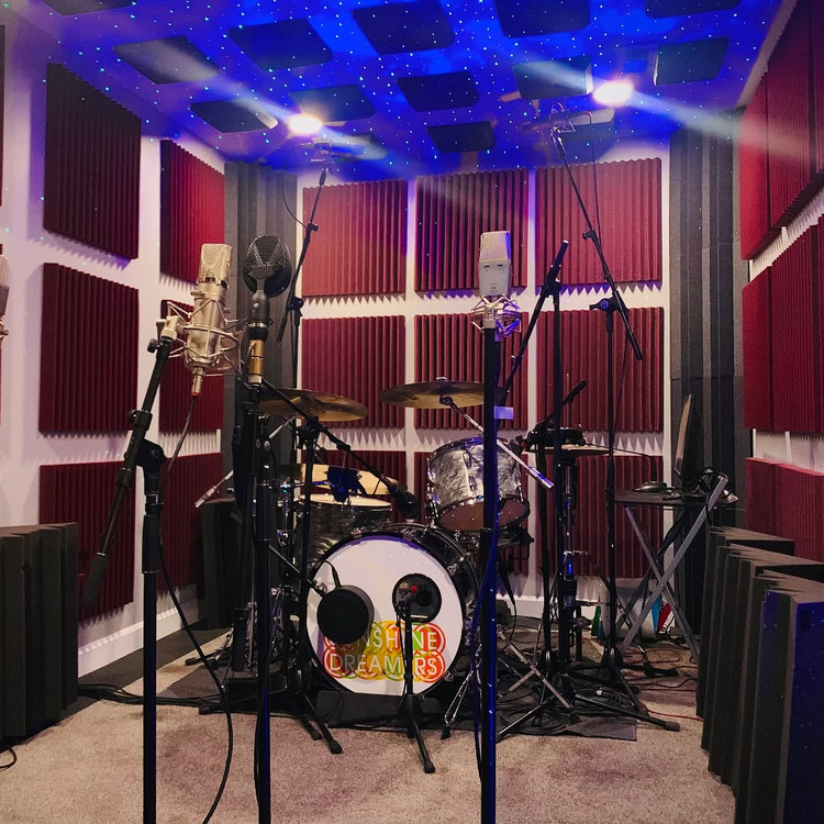 Auralex absorption and diffusion sound control solutions for drum rooms.