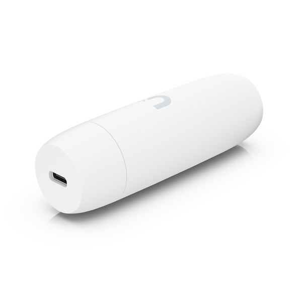 Ubiquiti Networks UACC-ADAPTER-POE-USBC PoE to USB-C Adapter Ubiquiti Networks UACC-ADAPTER-POE-USBC PoE to USB-C Adapter