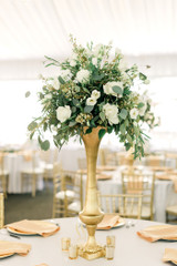 Best Pittsburgh Country Club Wedding Venues & Wedding Flowers
