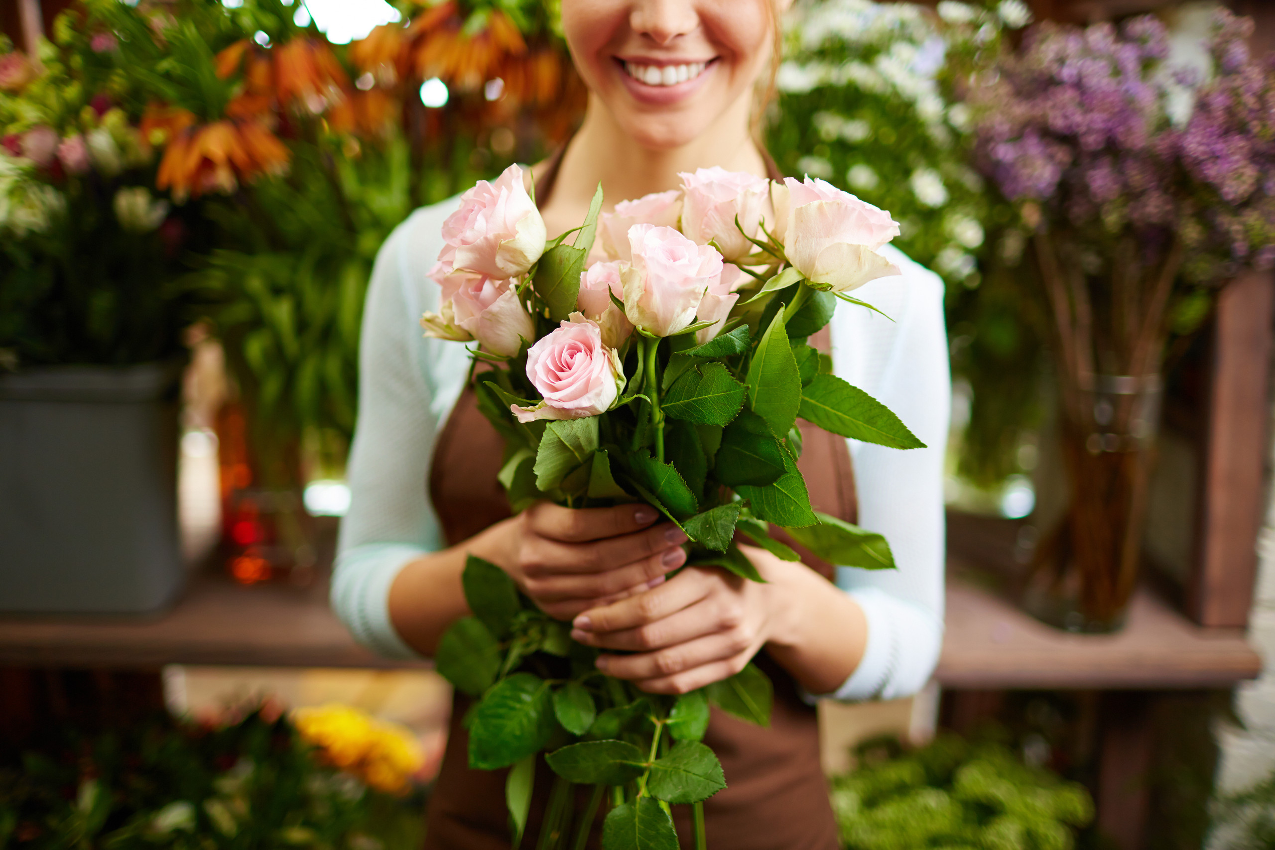 Why It's Important to Order Flowers From Your Local Florist Gidas Flowers
