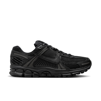 Nike Vomero 5 "TRIPLE BLACK"