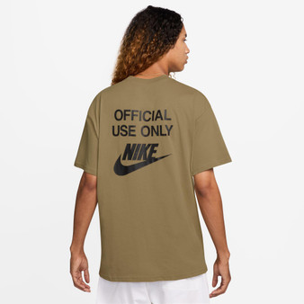 ★Nike★ Sportswear Athletics T-shirt M Parachute Beige Sale Nike NSW Premium Essentials Men's T-Shirt 'Parachute Beige