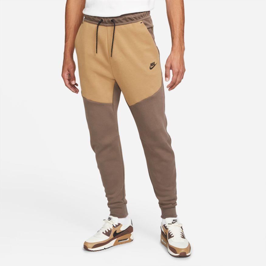 nike techfit joggers