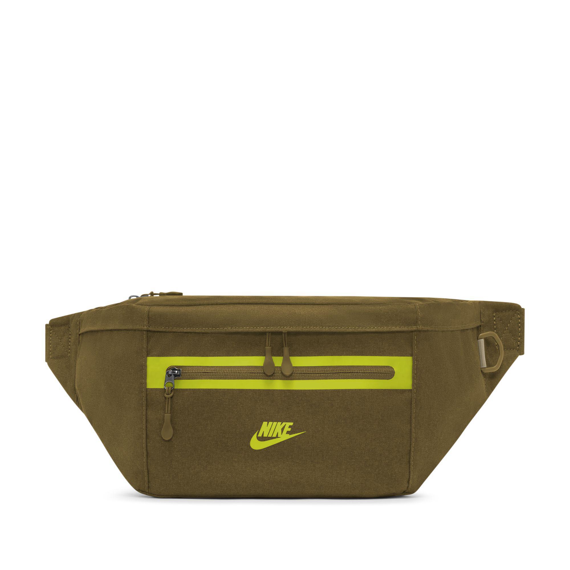 Nike Elemental Premium Crossbody Bag (4L).