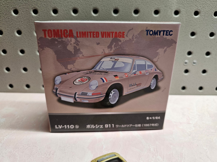 1967 Porsche 911 World Tour Livery LV-110 B (Discount Shop)