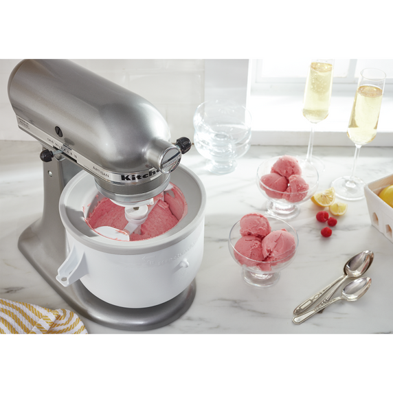 Kitchenaid® Artisan® Series 5 Quart Tilt-Head Stand Mixer KSM150PSCU