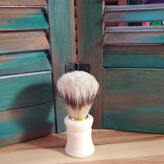 boar shave brush, white, shaving brush, skin care, red dirt soap, mens shaving kit