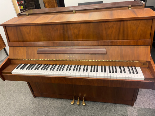 Location Piano Droit