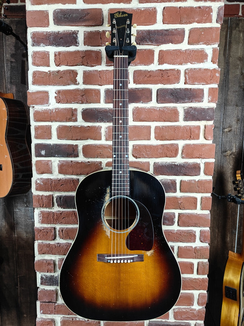 Gibson 1942 Banner J-45 Heavy Aged Vintage Sunburst Murphy Lab