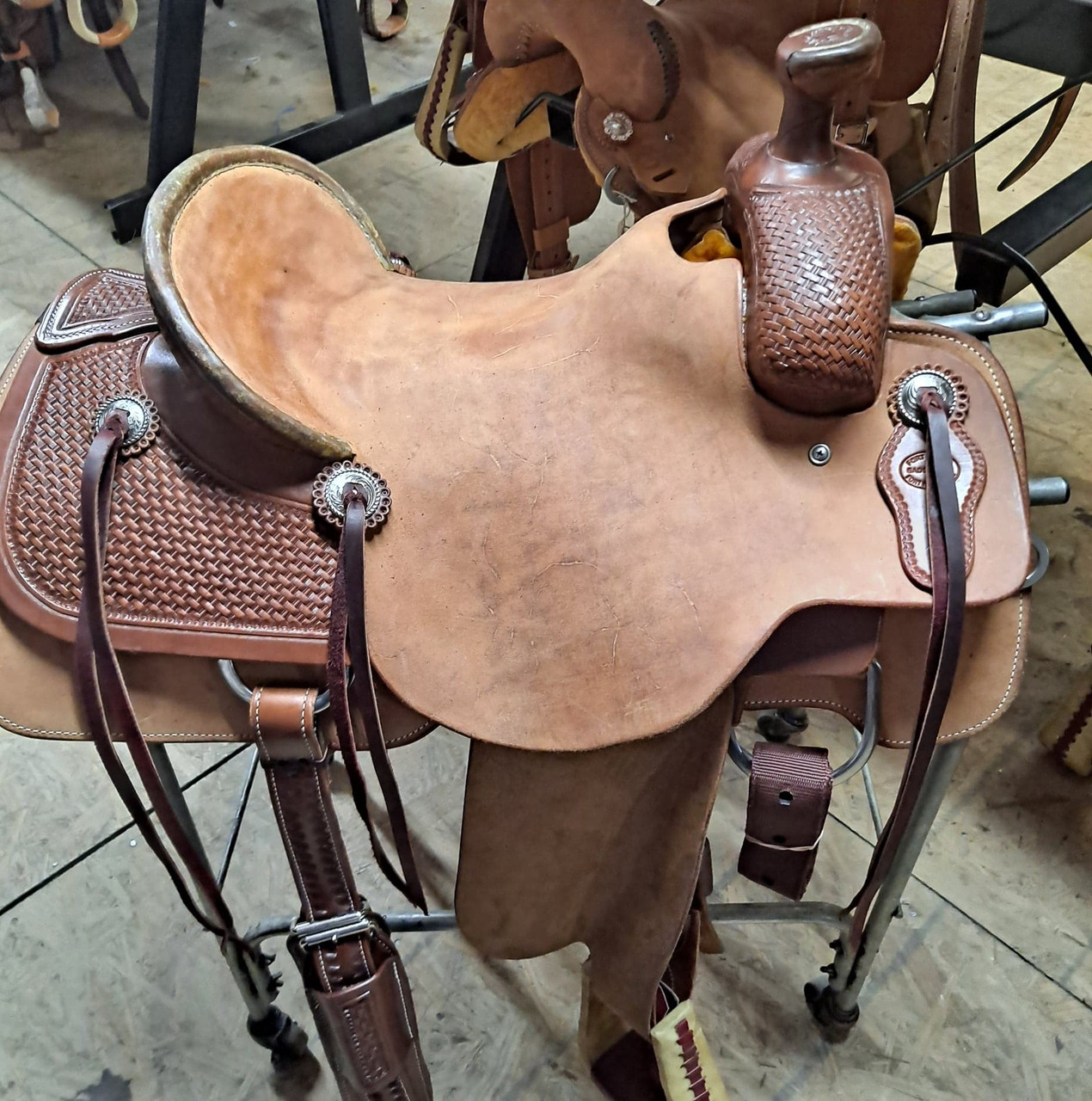 New Roping Saddle by Fort Worth Saddle Co with 15.5 inch seat. S1623